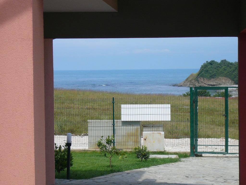 Dream Bay Family Hotel Tsarevo Habitación foto