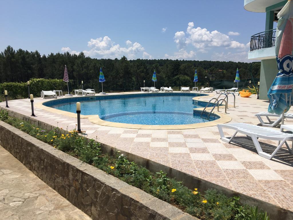 Dream Bay Family Hotel Tsarevo Exterior foto